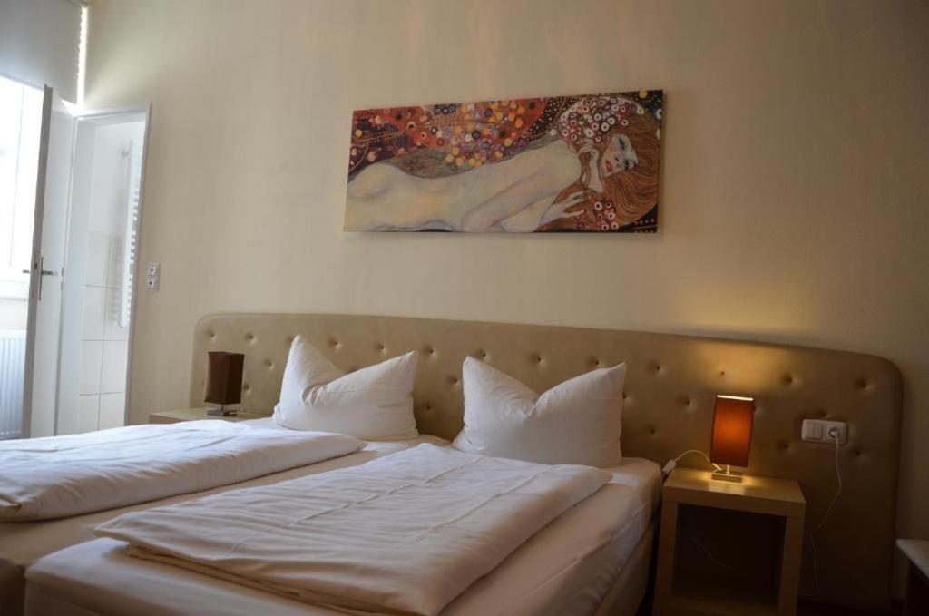 Hotel Rheinstein Рюдесхайм-на-Рейне Экстерьер фото